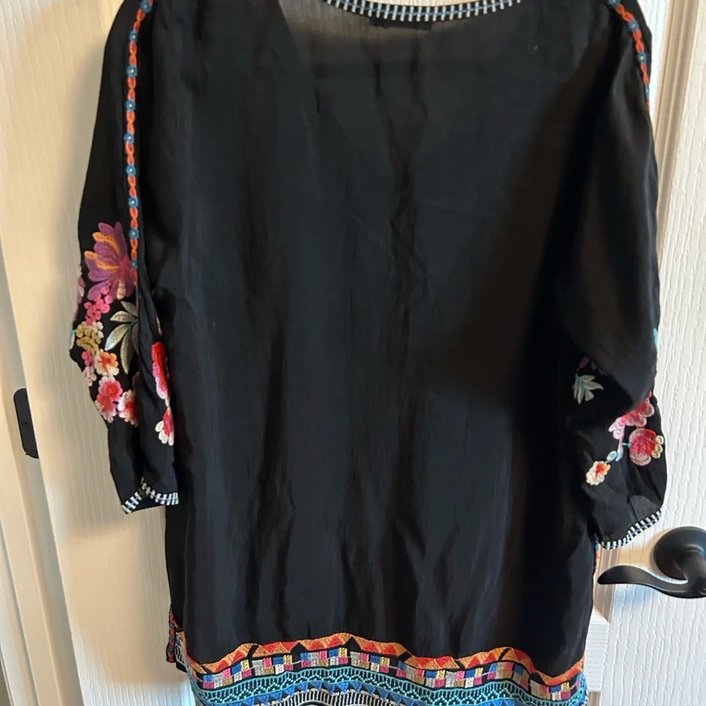 Johnny Was Black Multicolor Embroidered Tunic - Picture 8 of 8